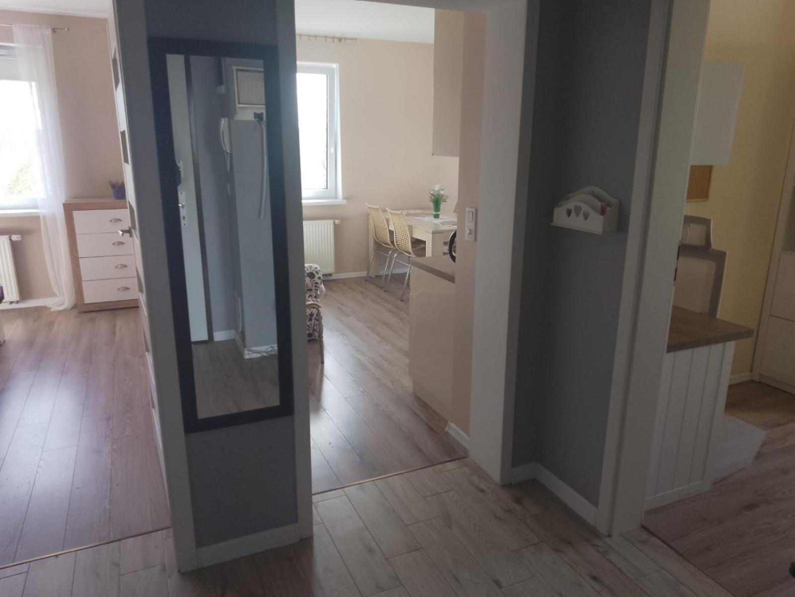 Apartament Jasmin Z Balkonem I Samodzielnym Zameldowaniem Posen